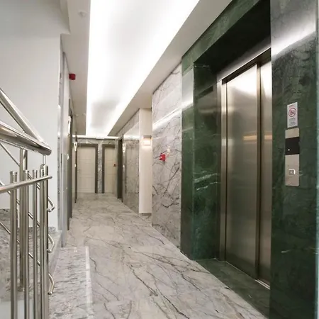 公寓式酒店 Lebedos 1 古穆杜尔