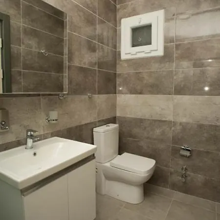 Lebedos 1 公寓式酒店 4*