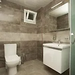 Lebedos 1 4*
